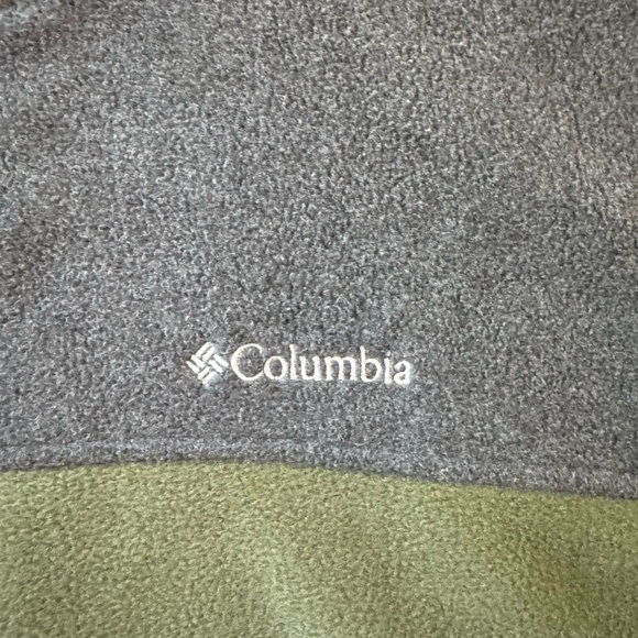 New without tags - Columbia Men's XL Green and Gray Full Zip Fleece - Picture 2 of 4